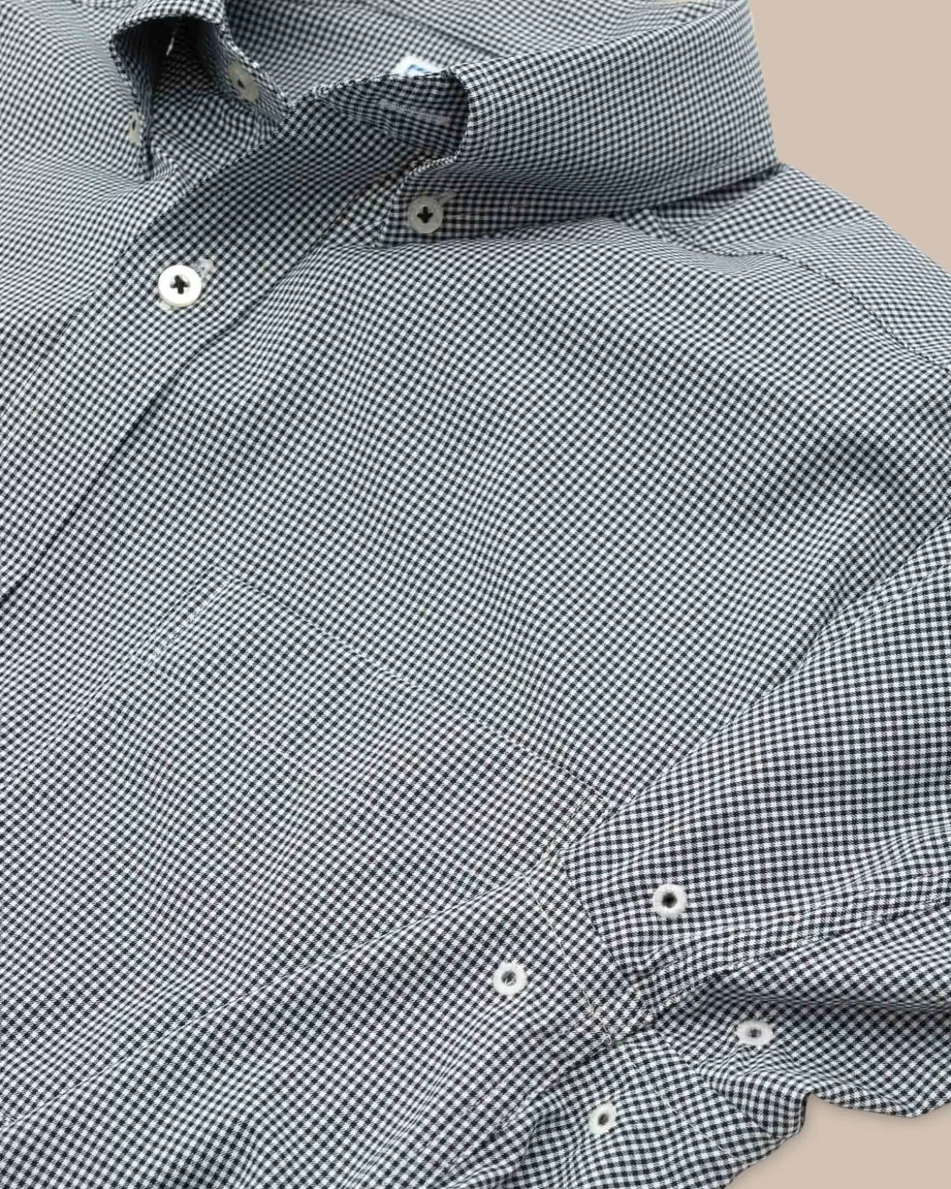 Southern Tide Team Colors Gingham Intercoastal Sport Shirt< Sport Shirts & Button Downs